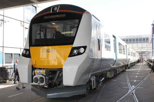x20140922 7881 Siemens Desiro City Class 700 Thameslink 700001